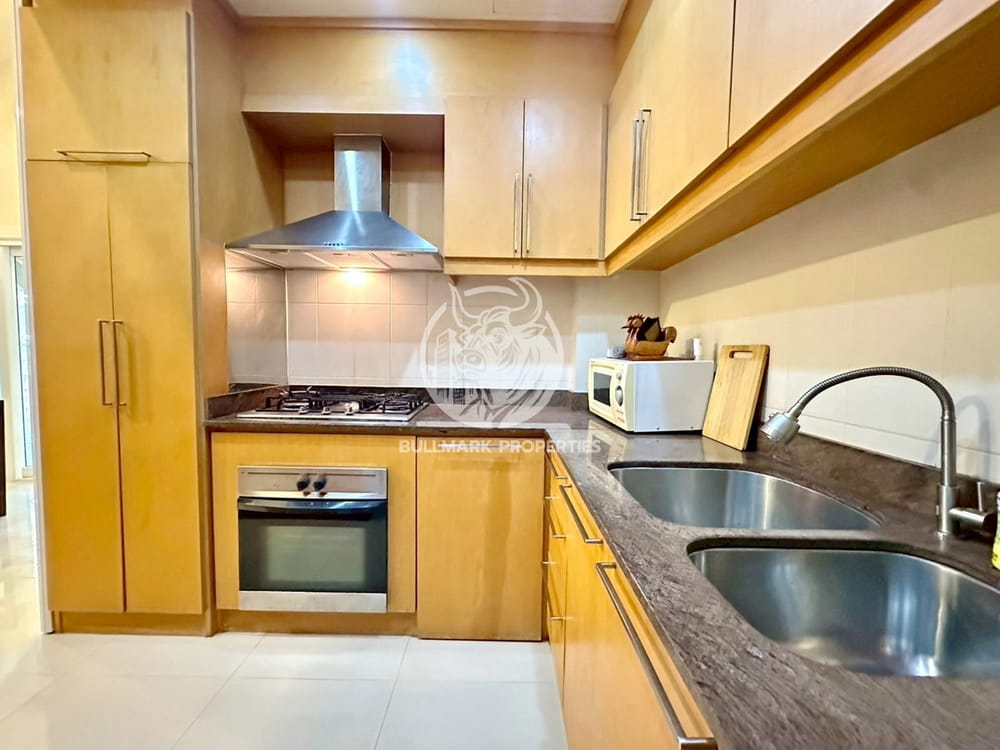 3-bedroom-house-for-rent-in-silk-road-place-east-pattaya-city-view-bmh2068