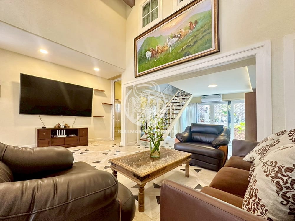 3-bedroom-house-for-rent-in-silk-road-place-east-pattaya-city-view-bmh2068