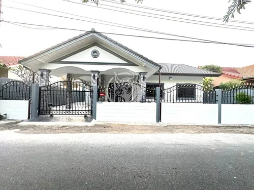 3-bedroom-house-for-rent-with-city-view-in-east-pattaya-bmh2098