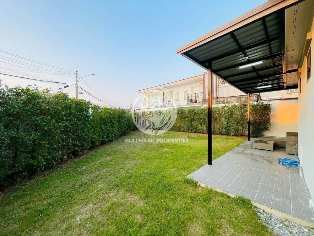 3-bedroom-house-with-city-view-in-east-pattaya-for-sale-bmh2099