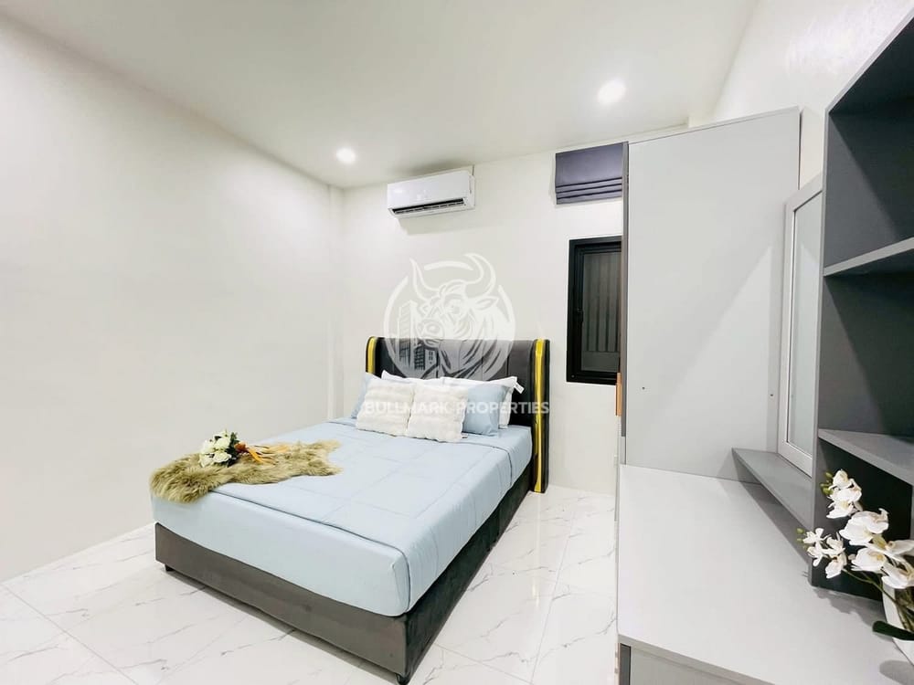 3-bedroom-house-with-city-view-in-east-pattaya-for-sale-bmh2099