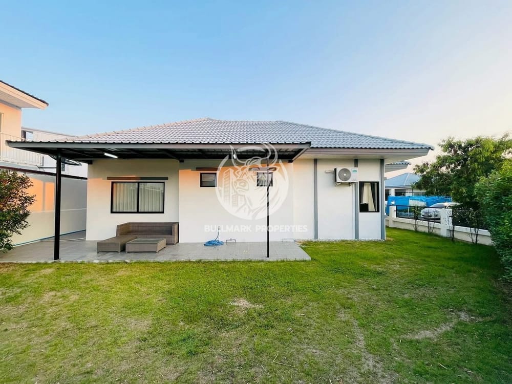 3-bedroom-house-with-city-view-in-east-pattaya-for-sale-bmh2099