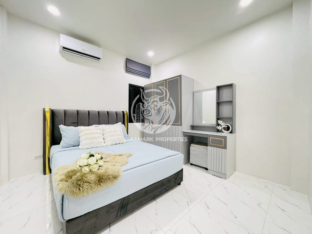 3-bedroom-house-with-city-view-in-east-pattaya-for-sale-bmh2099