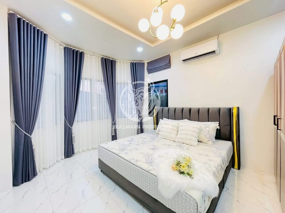3-bedroom-house-with-city-view-in-east-pattaya-for-sale-bmh2099
