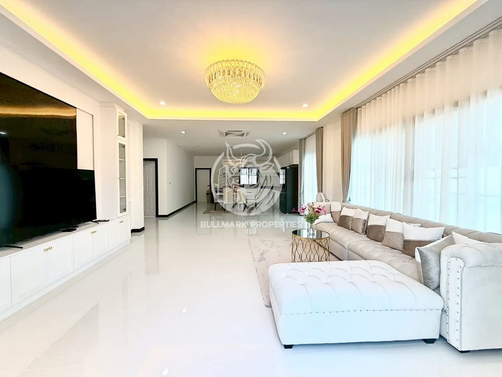 spacious-4-bedroom-house-for-rent-in-east-pattaya-with-city-view-bmh2100