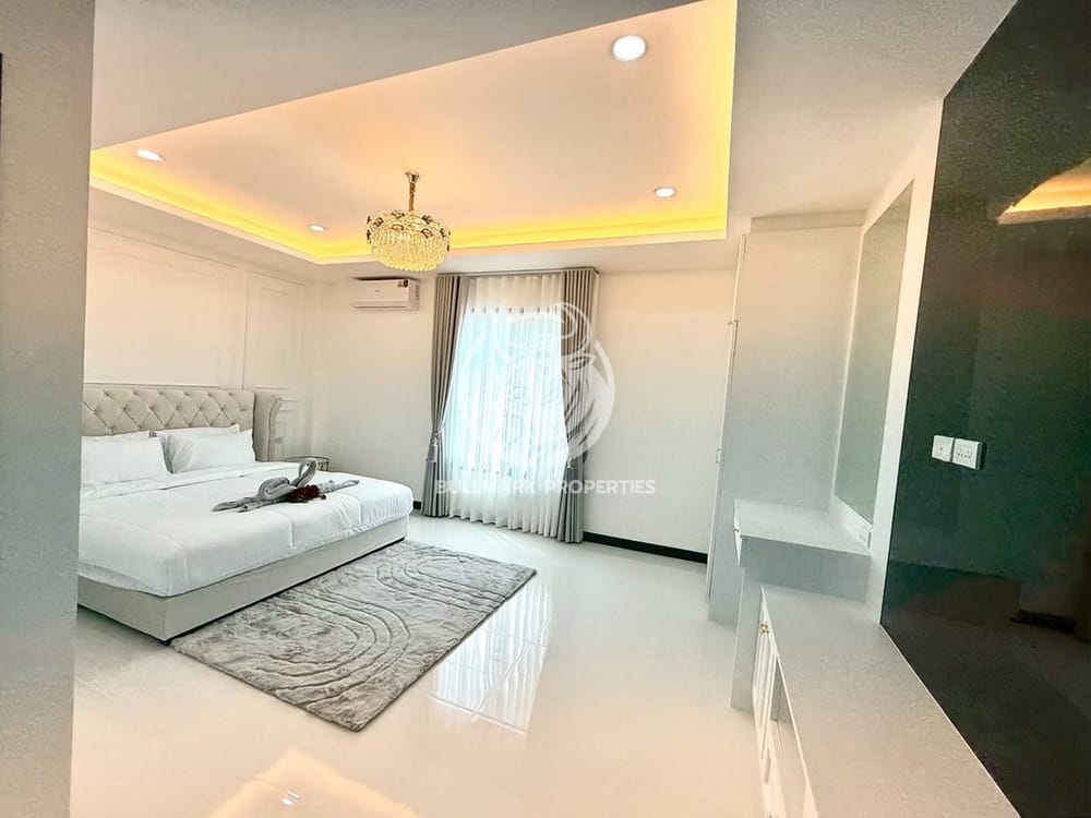 spacious-4-bedroom-house-for-rent-in-east-pattaya-with-city-view-bmh2100