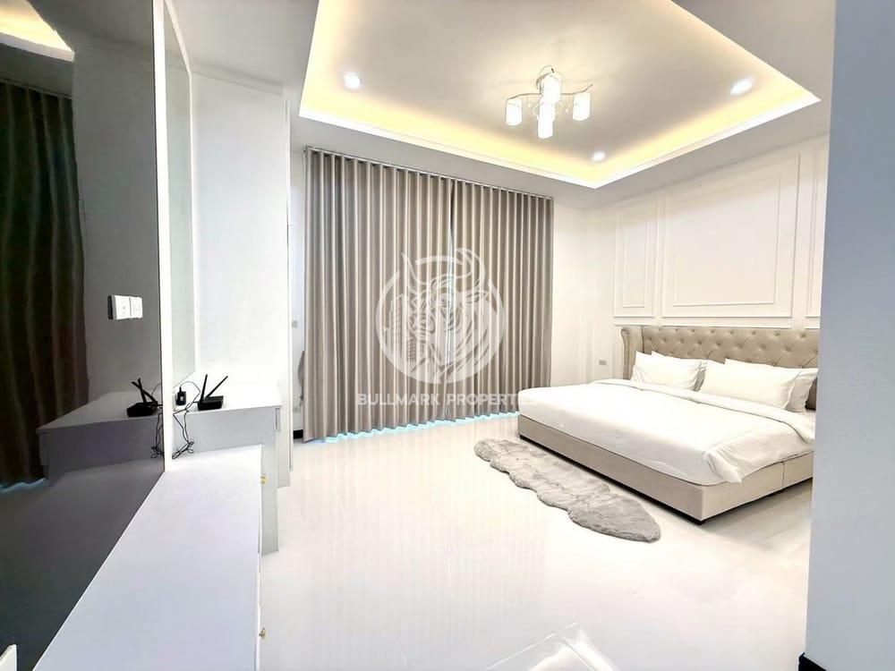 spacious-4-bedroom-house-for-rent-in-east-pattaya-with-city-view-bmh2100