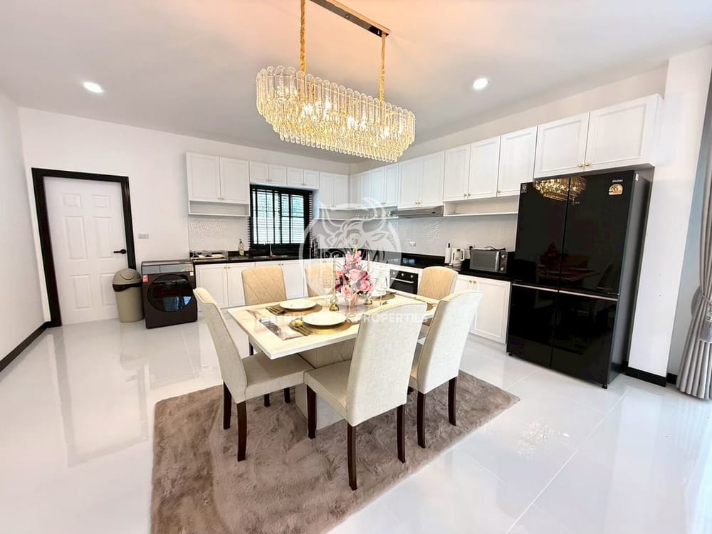 spacious-4-bedroom-house-for-rent-in-east-pattaya-with-city-view-bmh2100