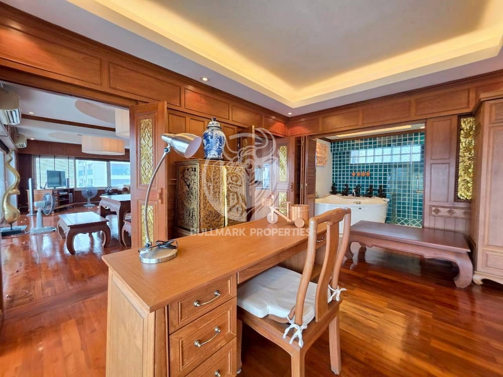 hot-deal-rare-2-bedroom-sea-view-condo-for-sale-at-star-beach-condotel-bmc2104