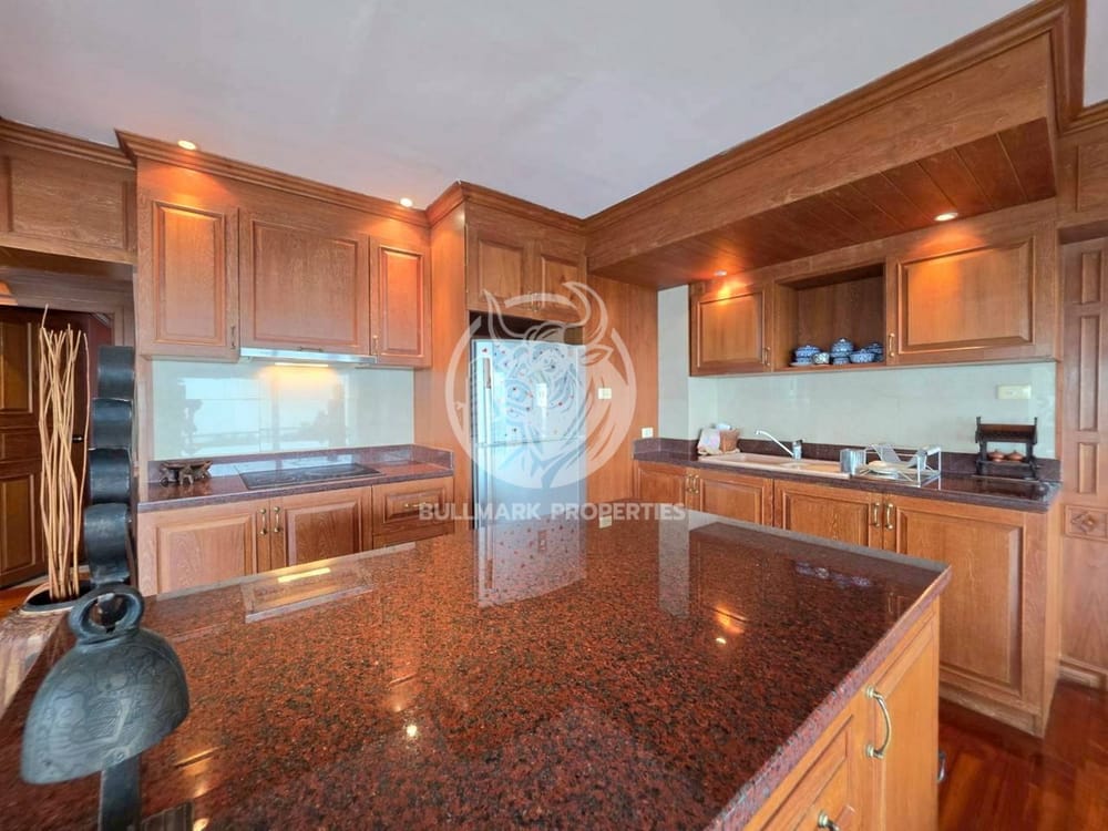 hot-deal-rare-2-bedroom-sea-view-condo-for-sale-at-star-beach-condotel-bmc2104