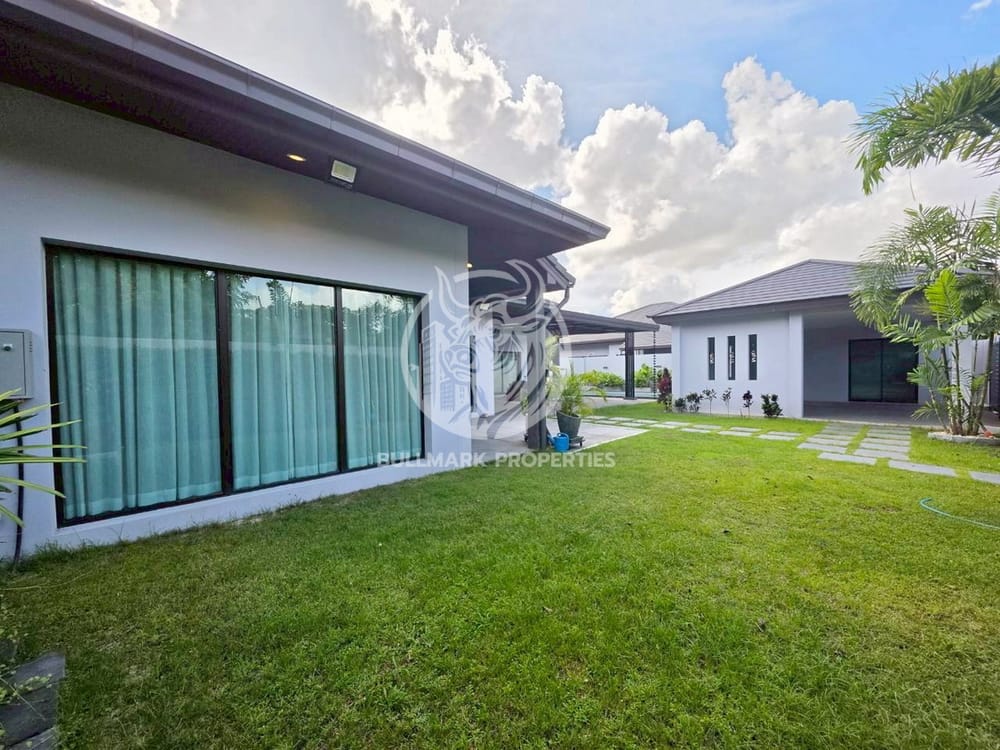 pet-friendly-3-bedroom-pool-villa-for-rent-at-baan-pattaya-6-huay-yai-bmh2105
