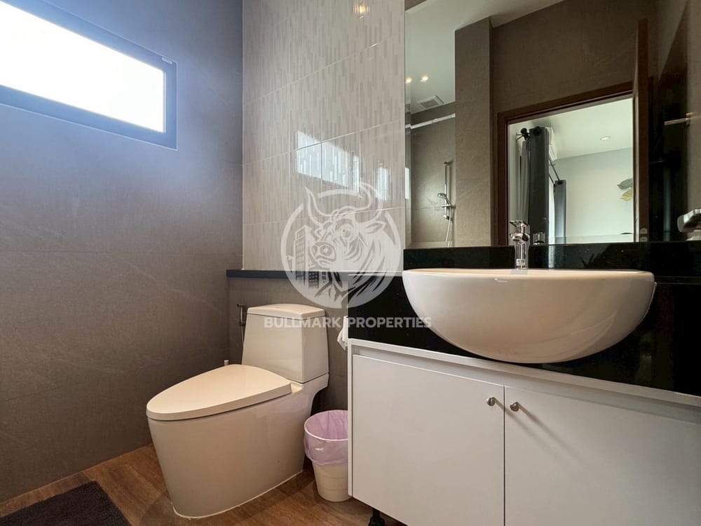 pet-friendly-3-bedroom-pool-villa-for-rent-at-baan-pattaya-6-huay-yai-bmh2105