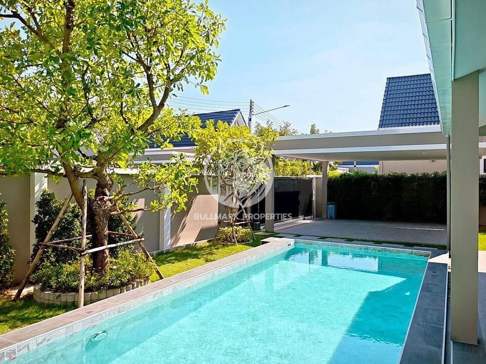 3-bedroom-house-for-sale-in-east-pattaya-with-air-conditioning-bmh2119