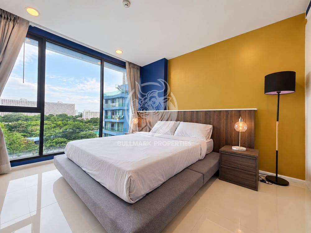 1-bedroom-with-pool-view-for-sale-at-acqua-condominium-jomtien-bmc2140