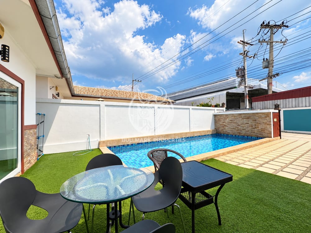 spacious-3-bedroom-house-for-rent-in-east-pattaya-with-air-conditioning-bmh2143