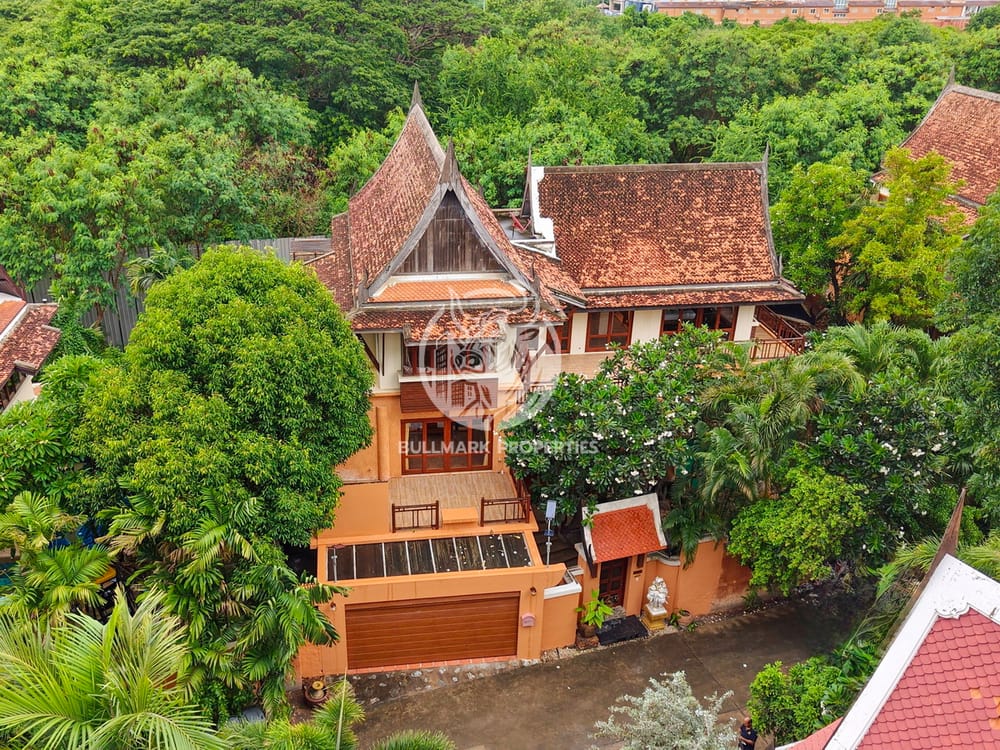 thai-style-pool-villa-at-darawadi-na-jomtien-beachside-serenity-bmh1258