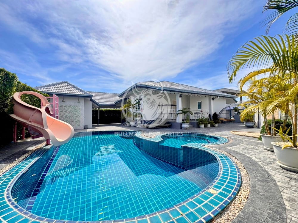 pool-villas-4-bedrooms-close-to-jomtien-beach-for-rent-bmh1285