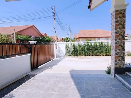 3-bedroom-house-for-sale-in-east-pattaya-pattaya-bmh1404