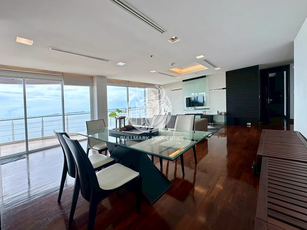 2-bedroom-beachfront-condo-for-rent-at-ananya-condominium-pattaya-bmc1526