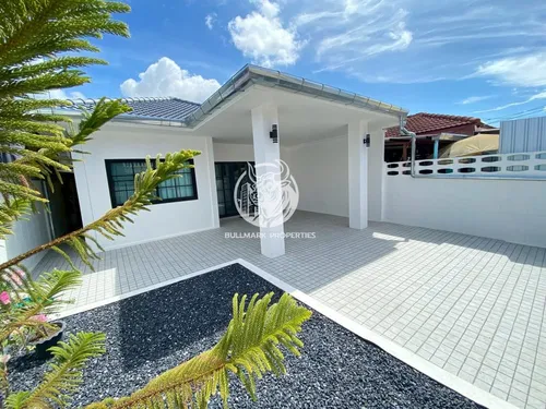 charming-2-bedroom-house-for-sale-in-east-pattaya-excellent-public-transport-access-bmh1532