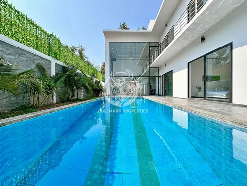 spacious-6-bedroom-house-for-sale-and-rent-in-pratumnak-pattaya-bmh1538