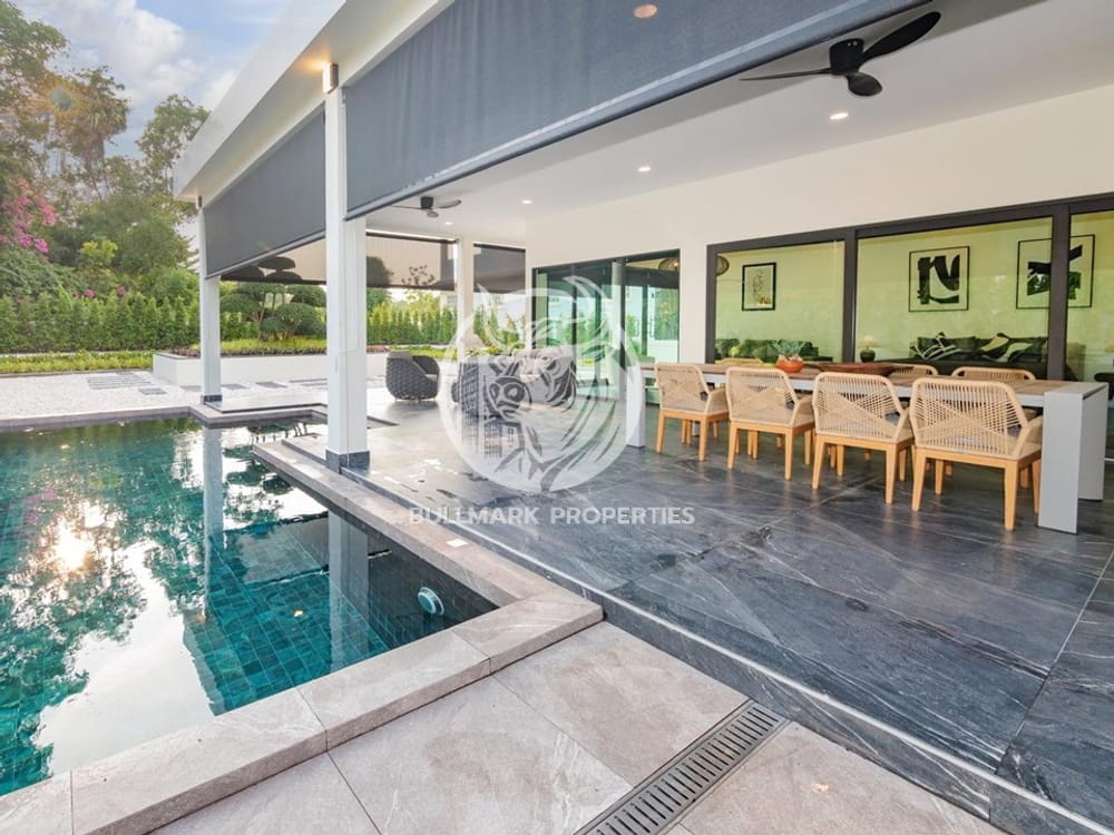 stunning-4-bedroom-pool-villa-for-sale-in-east-pattaya-bmh1547
