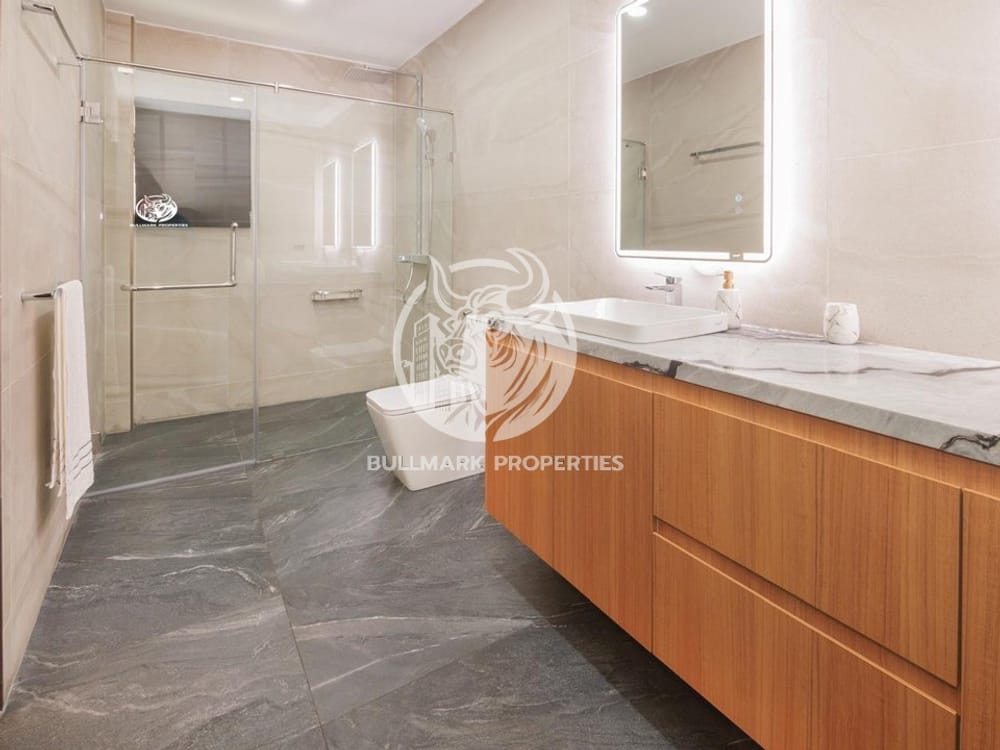 stunning-4-bedroom-pool-villa-for-sale-in-east-pattaya-bmh1547