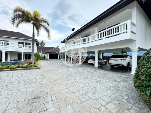 large-house-6-bedroom-house-for-sale-in-east-pattaya-bmh1550