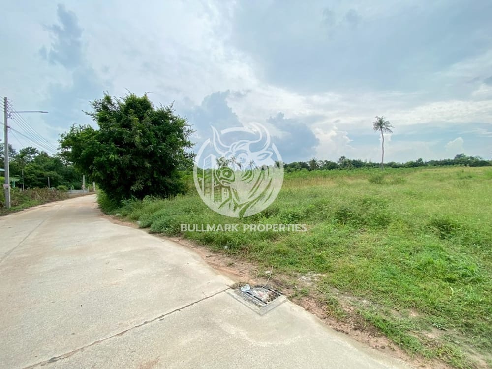 prime-land-for-sale-3500000-bath-per-rai-in-east-pattaya-ideal-for-your-dream-project-bml1551