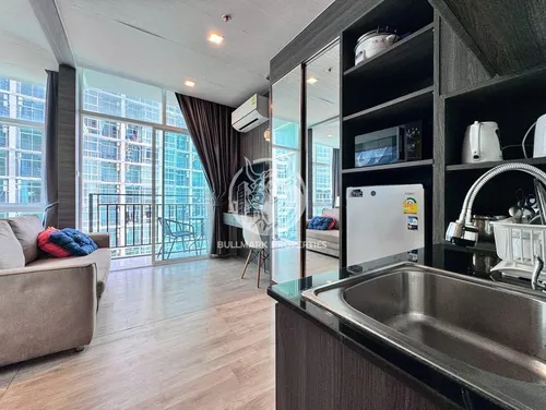 charming-pet-friendly-studio-for-rent-in-the-twin-tower-jomtien-bmc1573