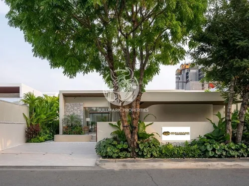stunning-3-bedroom-beachfront-pool-villa-for-sale-at-movenpick-white-sand-beach-na-jomtien-bmh1642