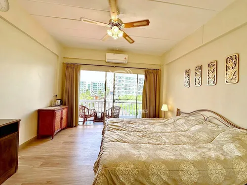 charming-studio-for-rent-in-majestic-jomtien-with-stunning-city-views-and-convenient-public-transport-access-bmc1663