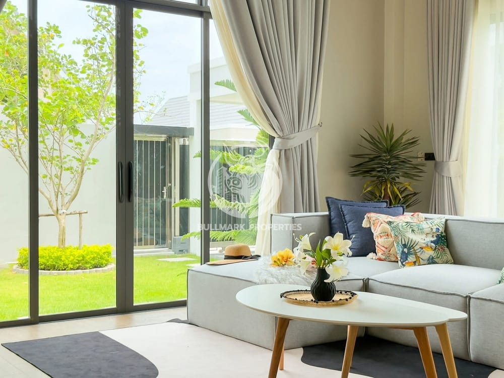 charming-3-bedroom-pool-villa-for-sale-pet-friendly-and-close-to-public-transportation-bmh1665