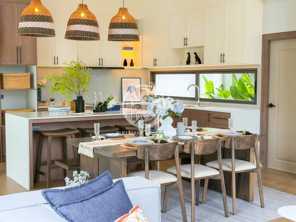 charming-3-bedroom-pool-villa-for-sale-pet-friendly-and-close-to-public-transportation-bmh1665