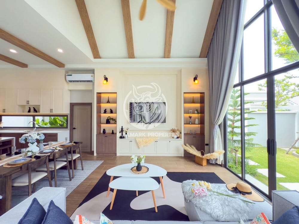 charming-3-bedroom-pool-villa-for-sale-pet-friendly-and-close-to-public-transportation-bmh1665