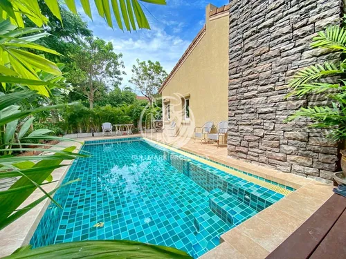 elegant-3-bedroom-pool-villa-for-rent-at-silk-road-chaiyapruk-2-bmh1703