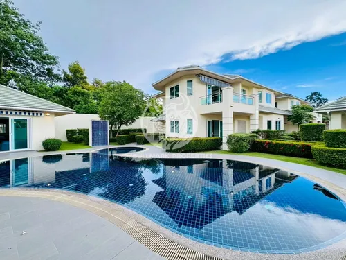 stunning-4-bedroom-pool-villas-for-rent-at-green-field-5-east-pattaya-bmh1731