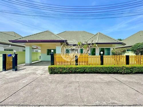 charming-3-bedroom-house-for-rent-in-green-field-villas-3-east-pattaya-bmh1739