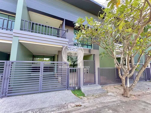 pet-friendly-3-bedroom-house-for-rent-at-chateau-dale-residence-east-pattaya-bmh1748