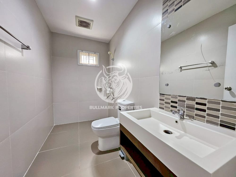 3-bedroom-house-for-rent-at-baan-pruksanara-chaiyaphruek-2-jomtien-bmh1785