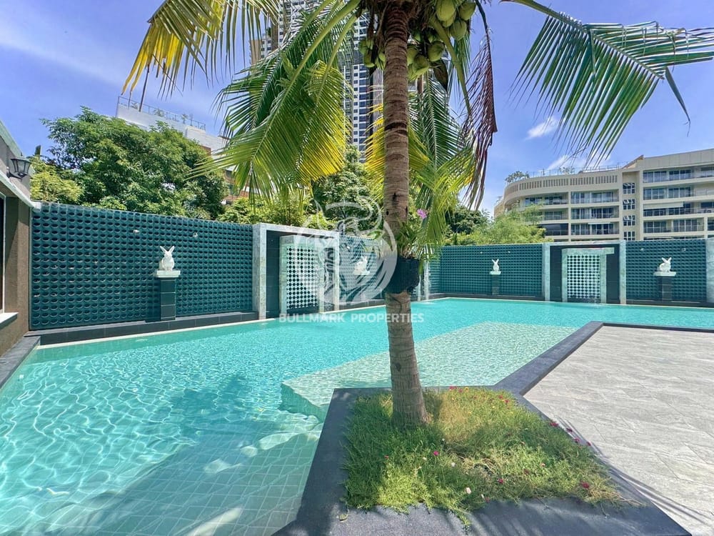 city-view-1-bedroom-condo-for-rent-at-arcadia-center-suites-pattaya-pratumnak-bmc1792