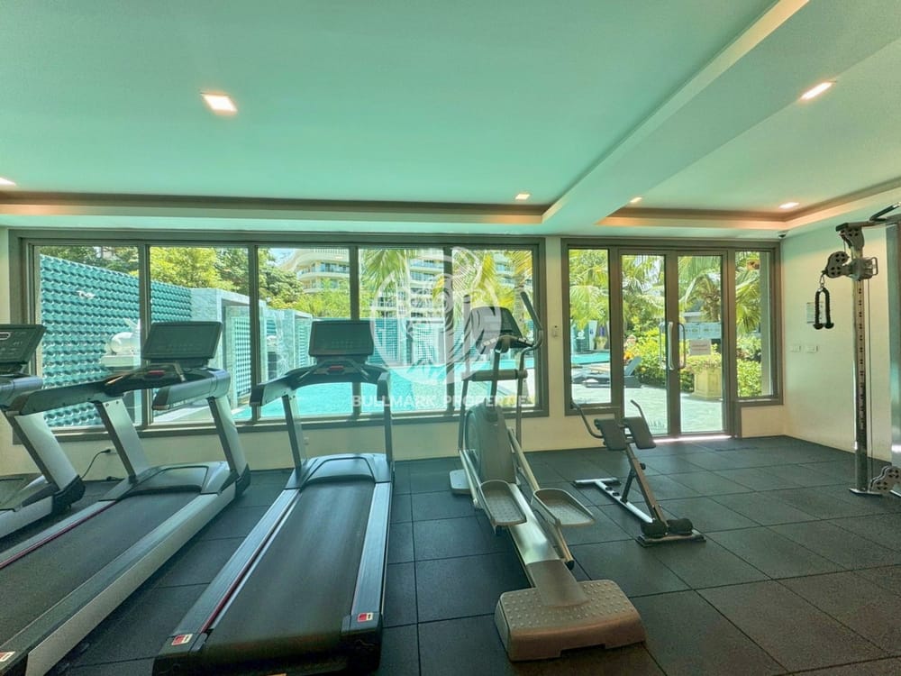 city-view-1-bedroom-condo-for-rent-at-arcadia-center-suites-pattaya-pratumnak-bmc1792