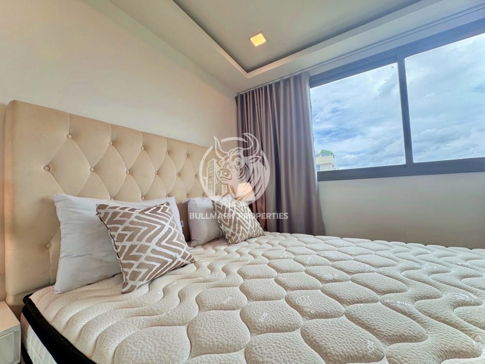 city-view-1-bedroom-condo-for-rent-at-arcadia-center-suites-pattaya-pratumnak-bmc1792