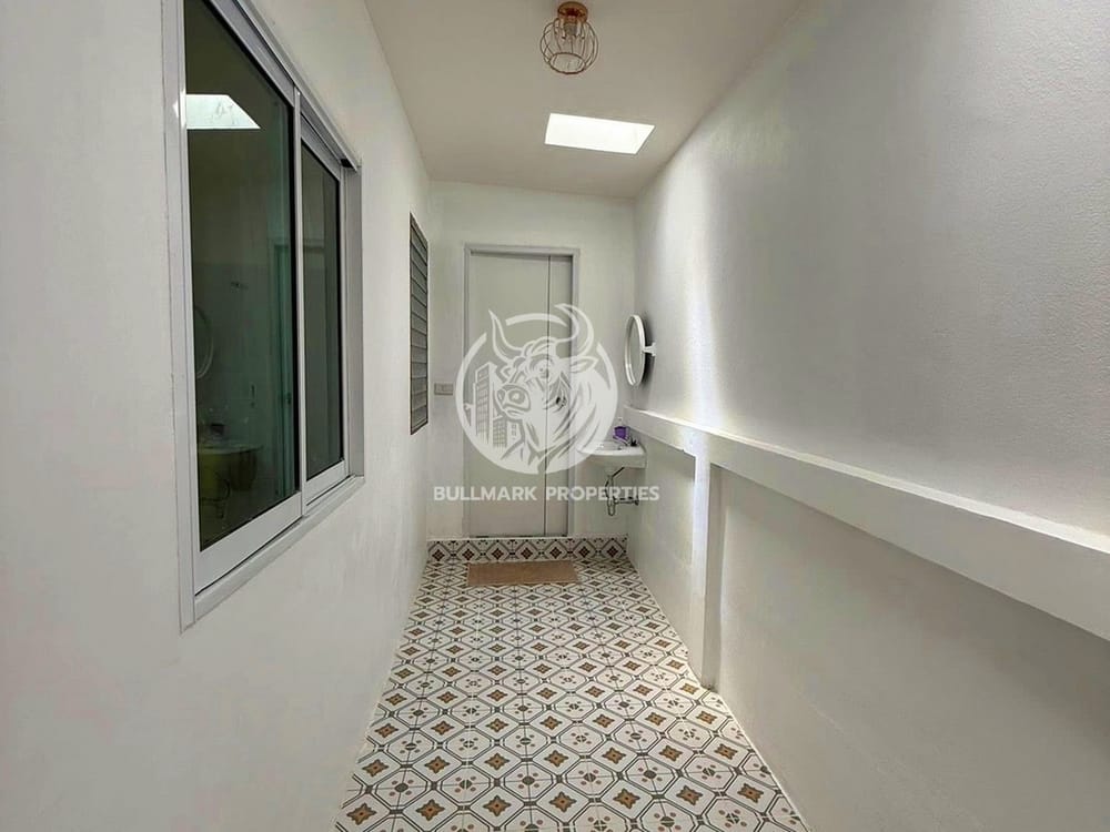 charming-3-bedroom-house-for-sale-in-east-pattaya-bmh1793