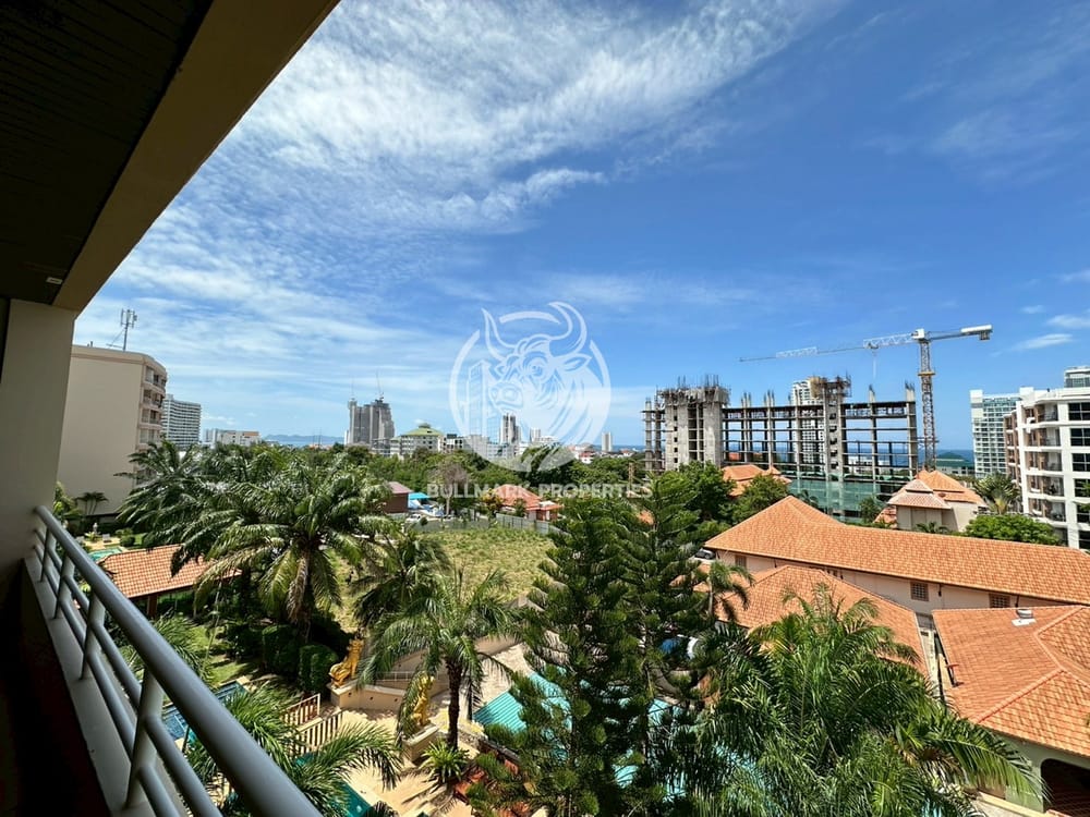 stylish-1-bedroom-condo-with-sea-view-at-executive-residence-iv-in-pratumnak-pattaya-for-sale-bmc1794