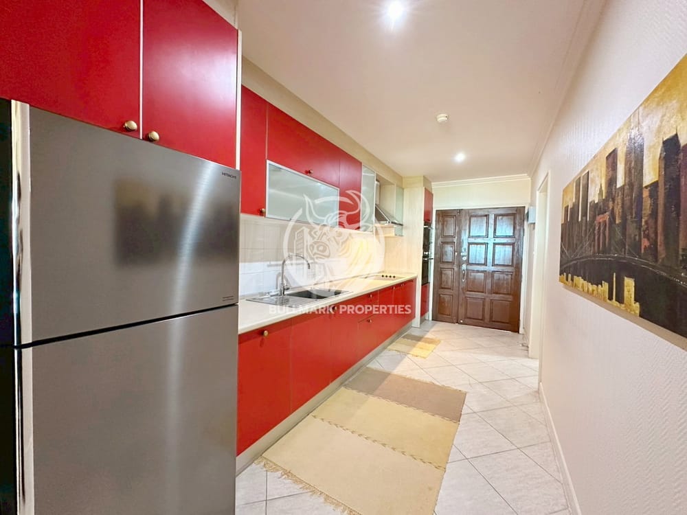 stylish-1-bedroom-condo-with-sea-view-at-executive-residence-iv-in-pratumnak-pattaya-for-sale-bmc1794