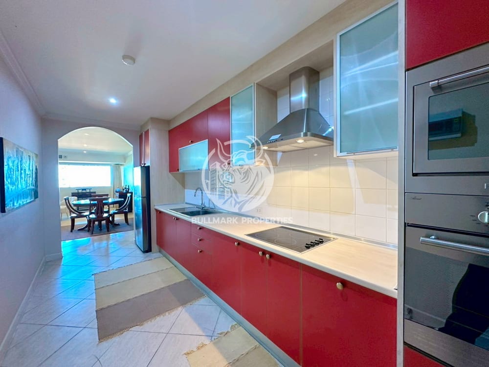 stylish-1-bedroom-condo-with-sea-view-at-executive-residence-iv-in-pratumnak-pattaya-for-sale-bmc1794
