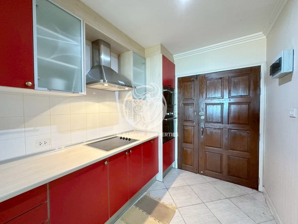 stylish-1-bedroom-condo-with-sea-view-at-executive-residence-iv-in-pratumnak-pattaya-for-sale-bmc1794