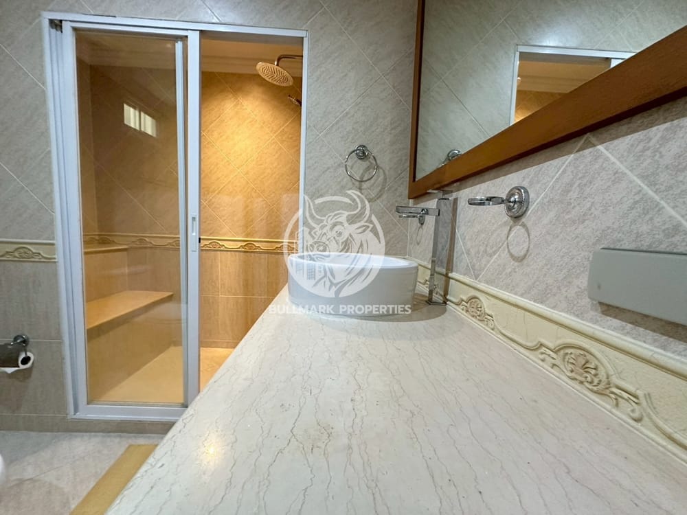 stylish-1-bedroom-condo-with-sea-view-at-executive-residence-iv-in-pratumnak-pattaya-for-sale-bmc1794