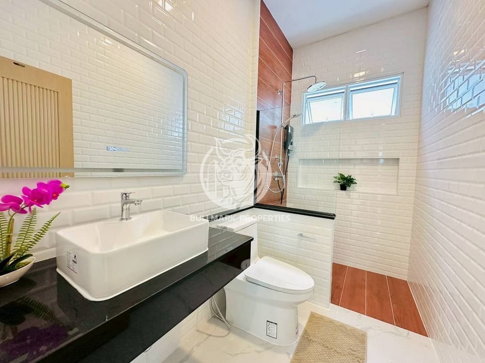 charming-3-bedroom-house-for-sale-and-rent-in-east-pattaya-ideal-location-bmh1795